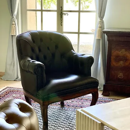 Chateau Masburel ベッド・アンド・ブレックファスト 4*