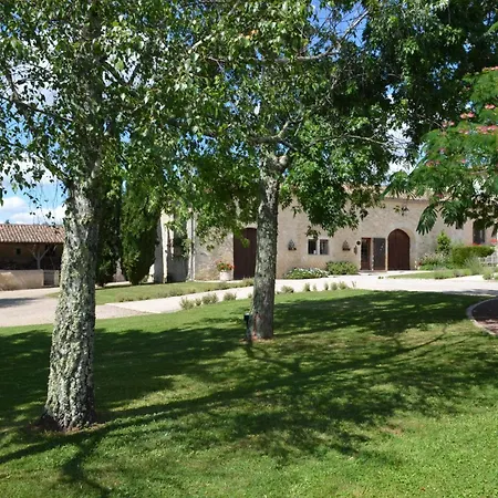 Chateau Masburel Nocleg ze śniadaniem 4*