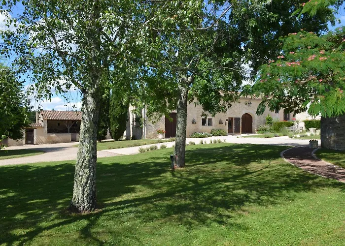 Chateau Masburel Bed and breakfast 4*