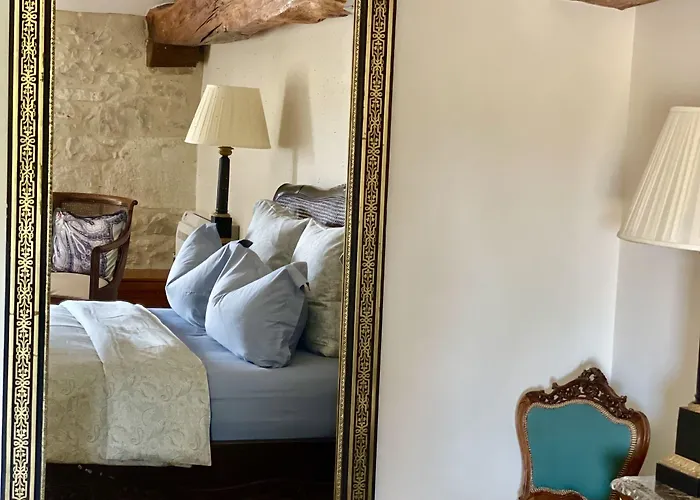 Chateau Masburel Bed and breakfast